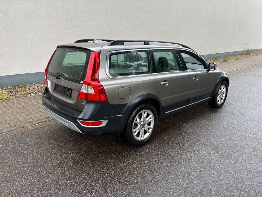 Volvo XC70