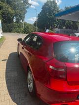 BMW 116 i E87 - BMW 116: 116i E87