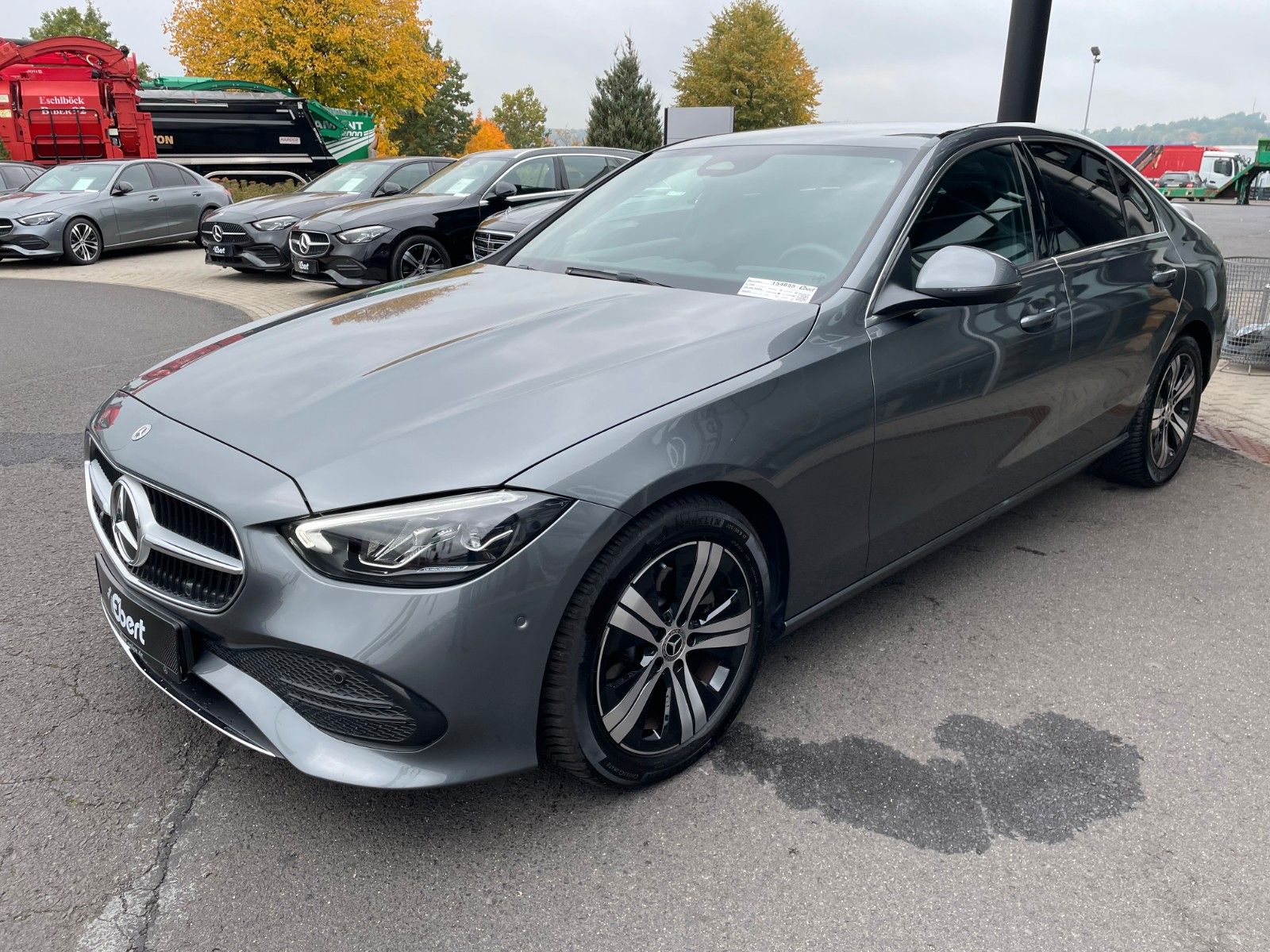 Fahrzeugabbildung Mercedes-Benz C 180 AVANTGARDE R-Kamera+AHK+TOTW+Ambiente