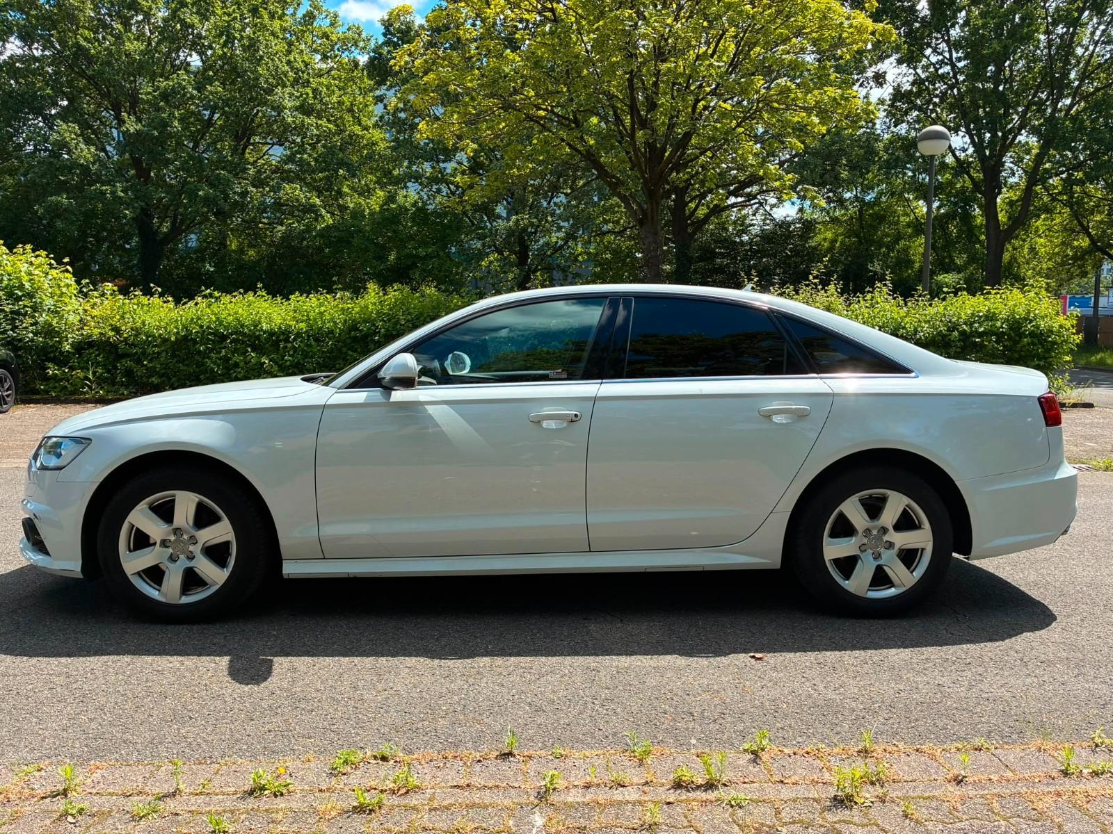 Audi A6 Lim. 2.0 TDI ultra,Kamera,Leder-Alkantara