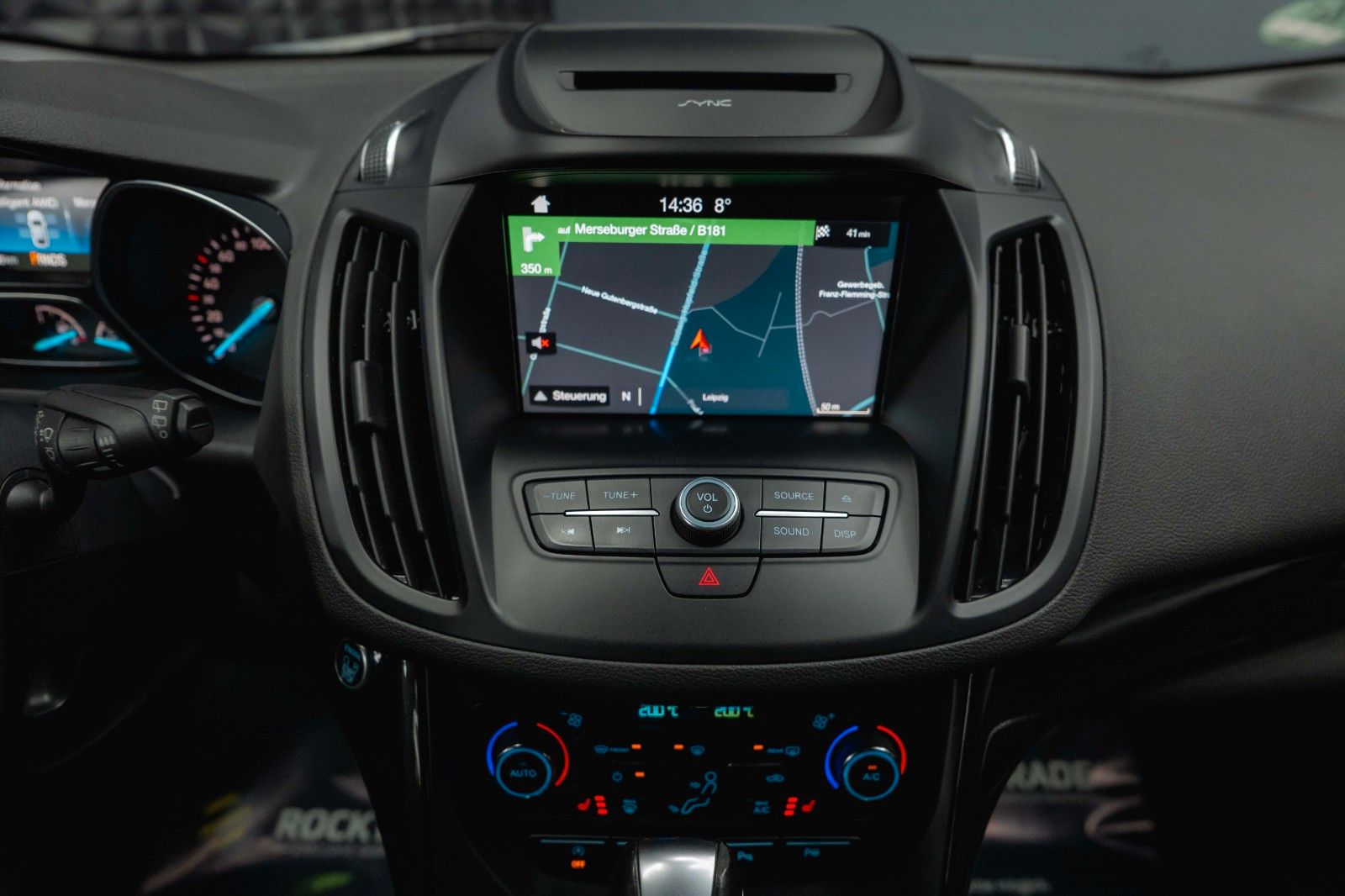 Fahrzeugabbildung Ford Kuga ST-Line 2.0 TDCi 4x4 *LED*Kamera*ACC*DAB*