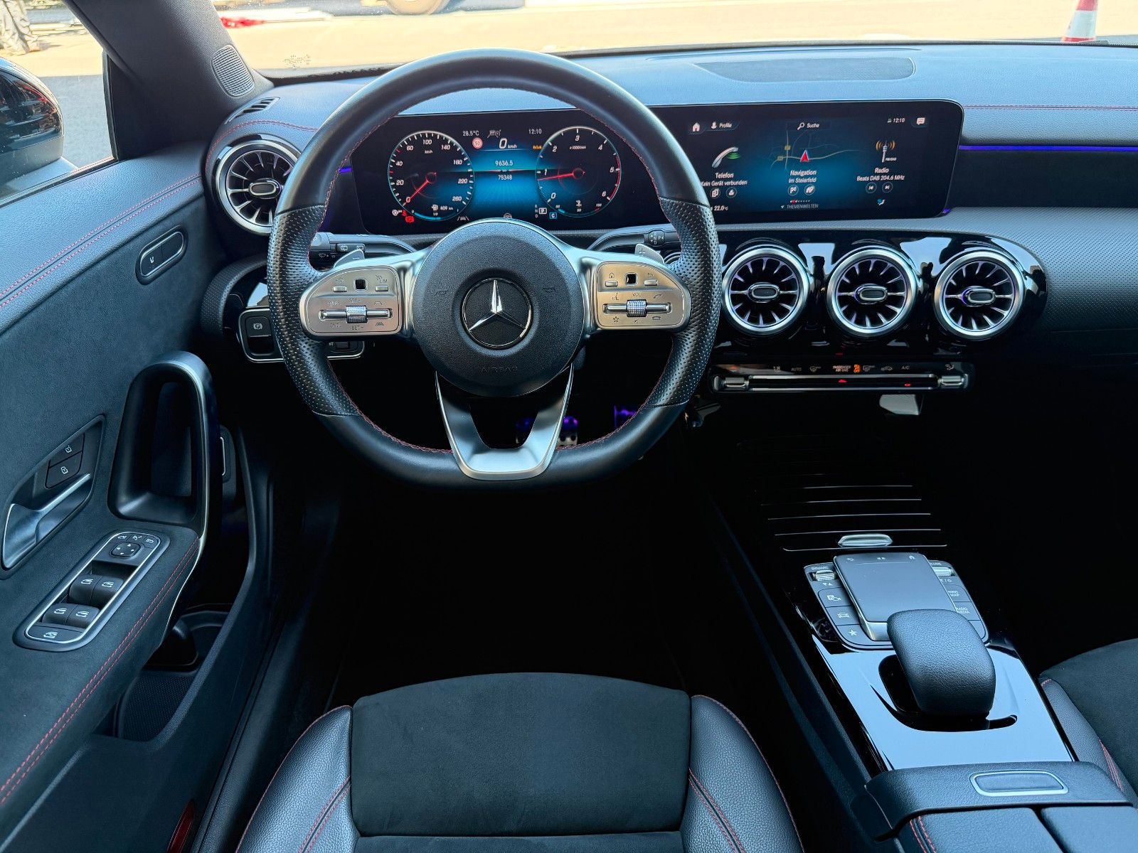 Fahrzeugabbildung Mercedes-Benz CLA 220 D SB AMG R-Kamera+Pano+DISTR+MBEAM+Ambie