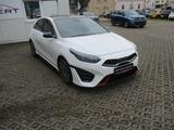 Kia Ceed 1.6l GDI DCT GT *Navi*AWR*Garantie* - Kia cee'd / Ceed aus 2022