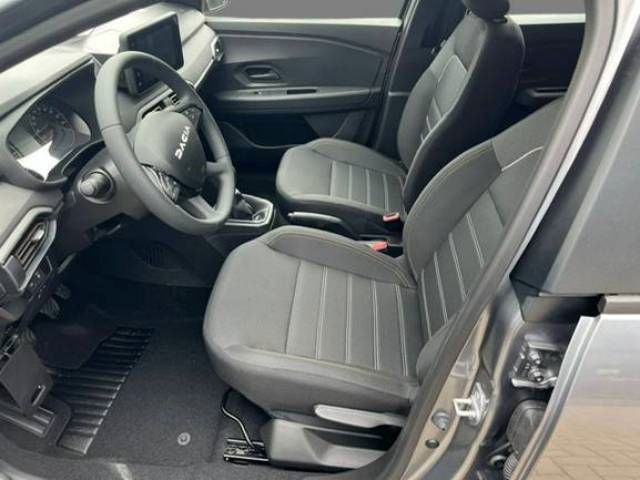 Fahrzeugabbildung Dacia Sandero Stepway Essential ECO-G 100