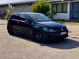Volkswagen Golf 7.5 R - DCC + MATRIX + 310 PS + DYNAUDIO 