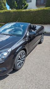 Opel Astra Twin Top Edition  - Opel Astra aus 2007: Cabrio
