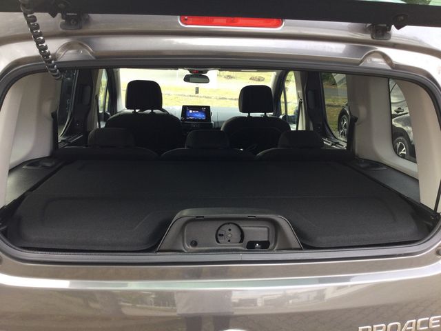 Proace City Verso 1.2 L1 Team Deutschland