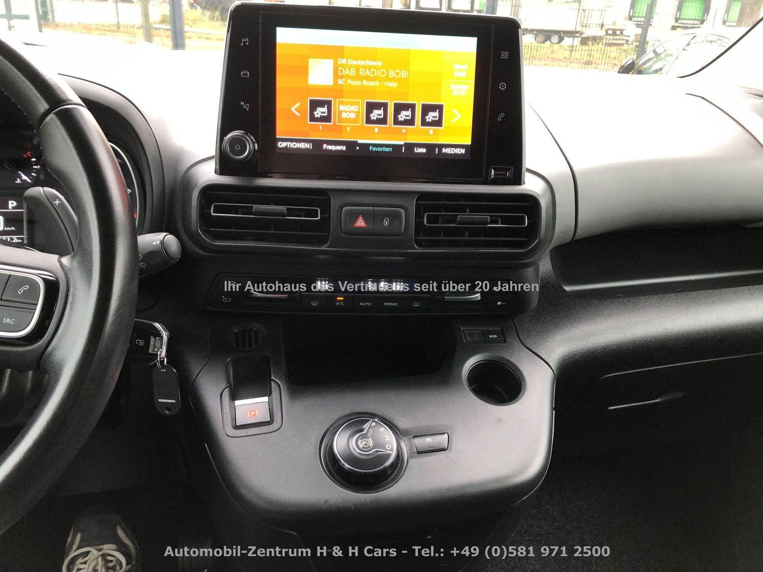 Citroën Berlingo 1.2 PureTech 130 Feel M Aut.LED Navi Ka