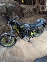 Yamaha XJ550 (4V8) - YAMAHA XJ 550