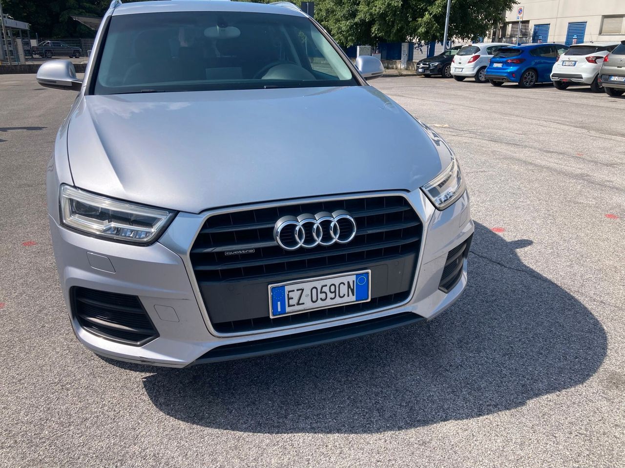 AUDI Q3