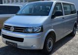 Volkswagen T5 2.0TDi 9Sitzer AHK - gebrauchte VW T5 Caravelle aus dem Jahr 2010