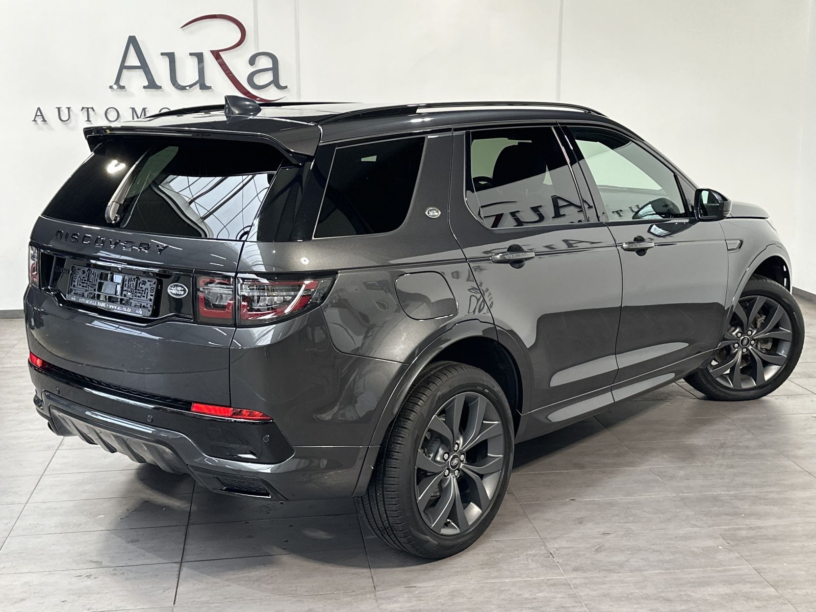 Fahrzeugabbildung Land Rover Discovery Sport D200 R-Dynamic AWD NAV+LED+AHK