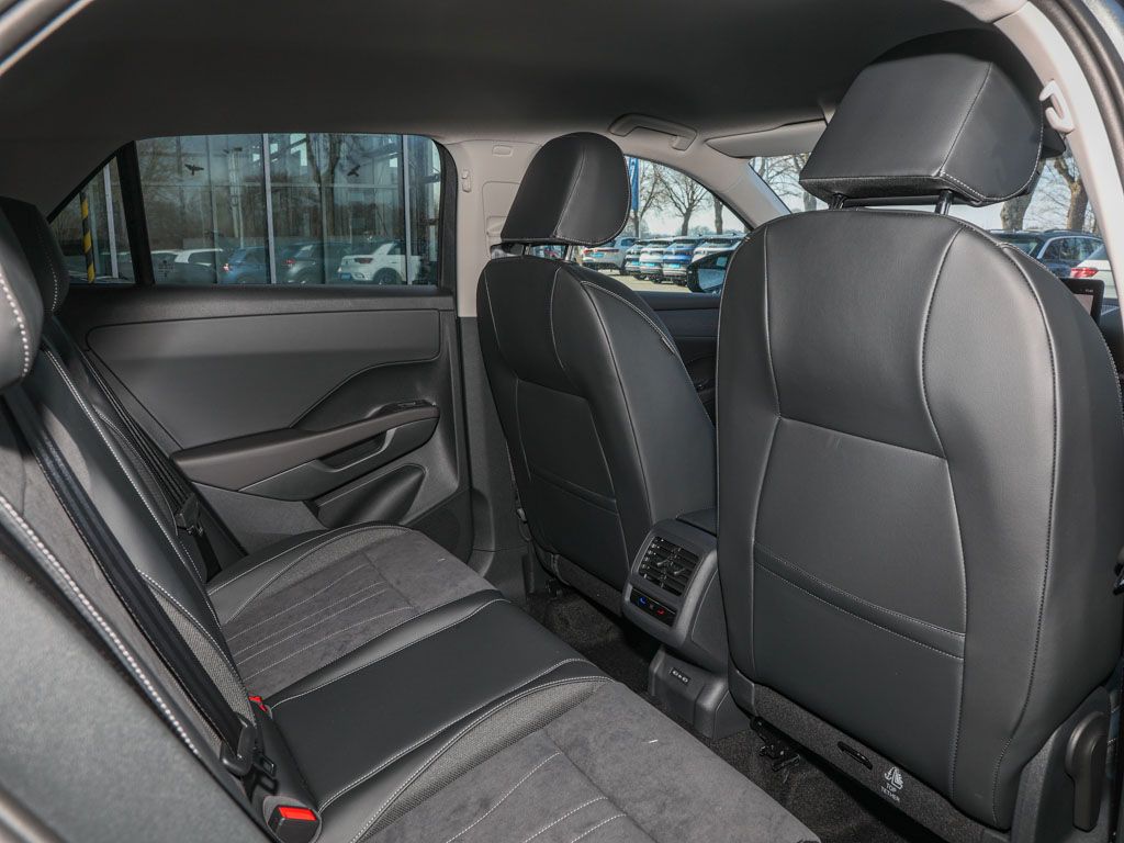 Volkswagen T-Roc - Bild 5