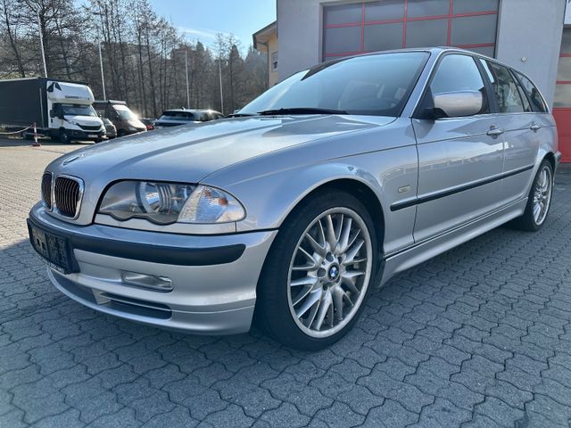 BMW 330i touring Leder Schaltgetriebe Tüv Alufelgen