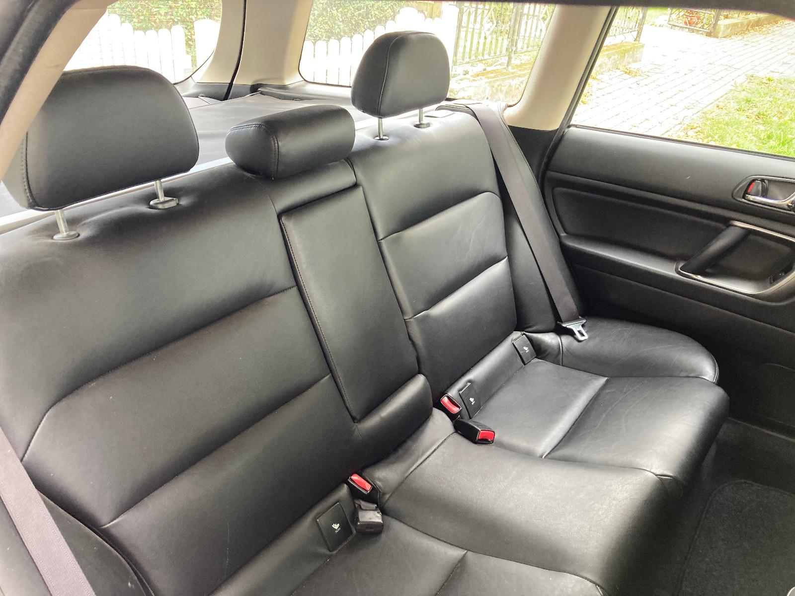 Subaru Outback 2005 — photo 13