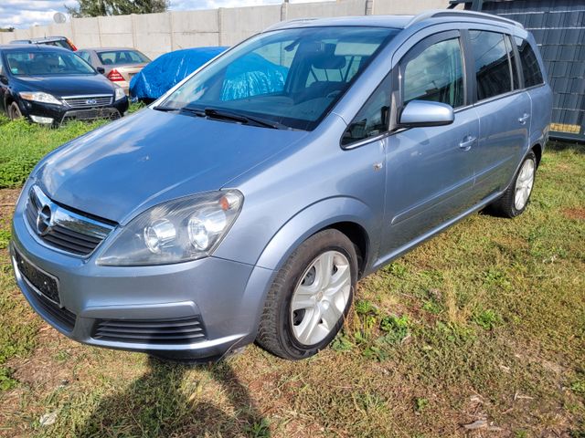 Opel Zafira B Edition 7 SITZER