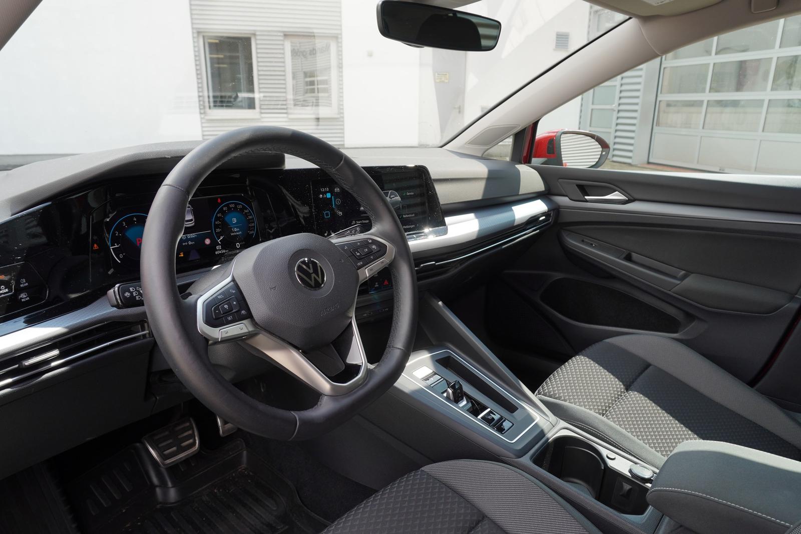 Volkswagen Golf VIII Active eTSI LED Navi AHK Touchscreen, миниатюра 11