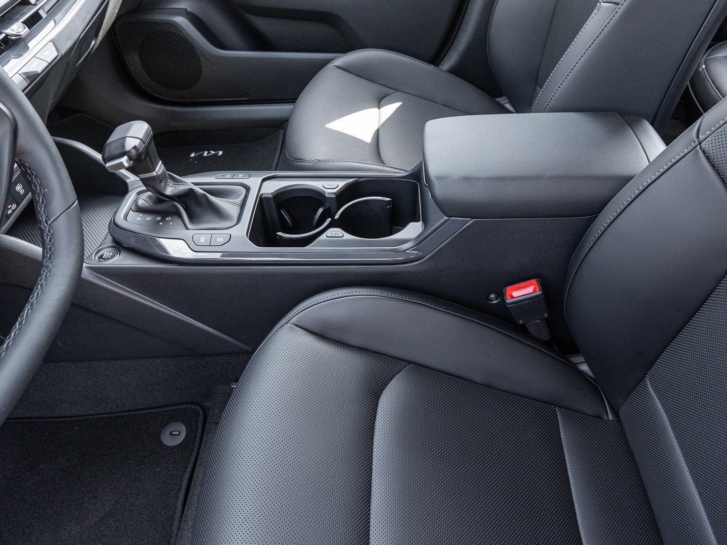 Kia K4 - Bild 12