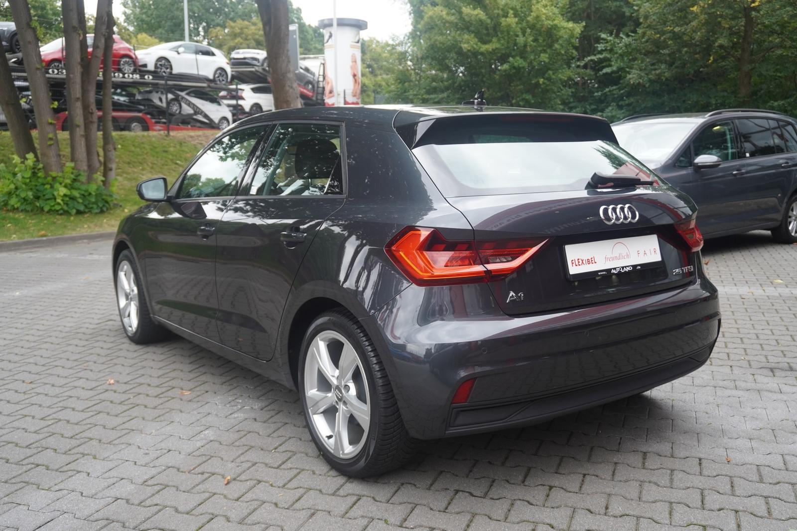 Audi A1 Sportback 25 1.0 TFSI basis App-Connect