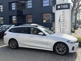 BMW 318 d Touring Aut. / HARMAN-KARDON / PANORAMA - BMW 318 in Duisburg