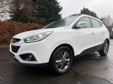 Hyundai Tucson ix35,4x4,Automat.Scheckheft,AHK,Teilleder - Hyundai ix35 in Dortmund