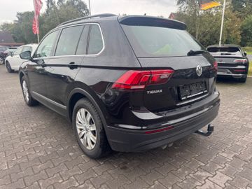 Volkswagen Tiguan - 4