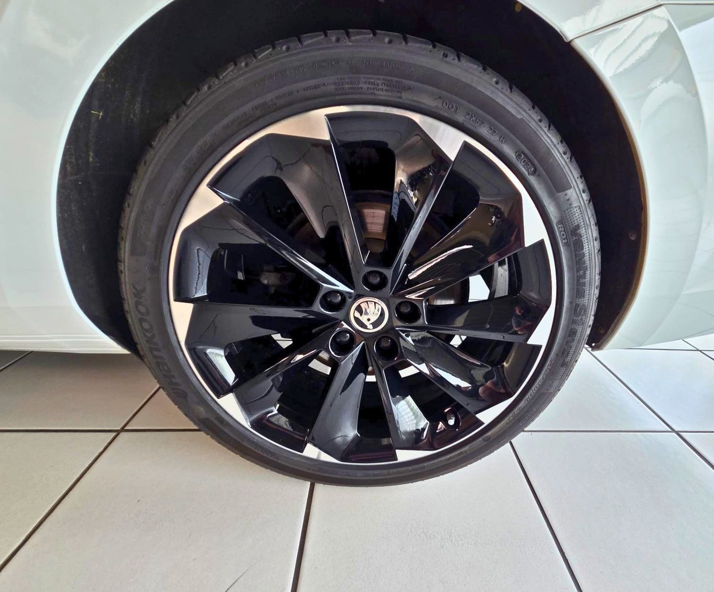 SKODA Superb — zdjęcie 26