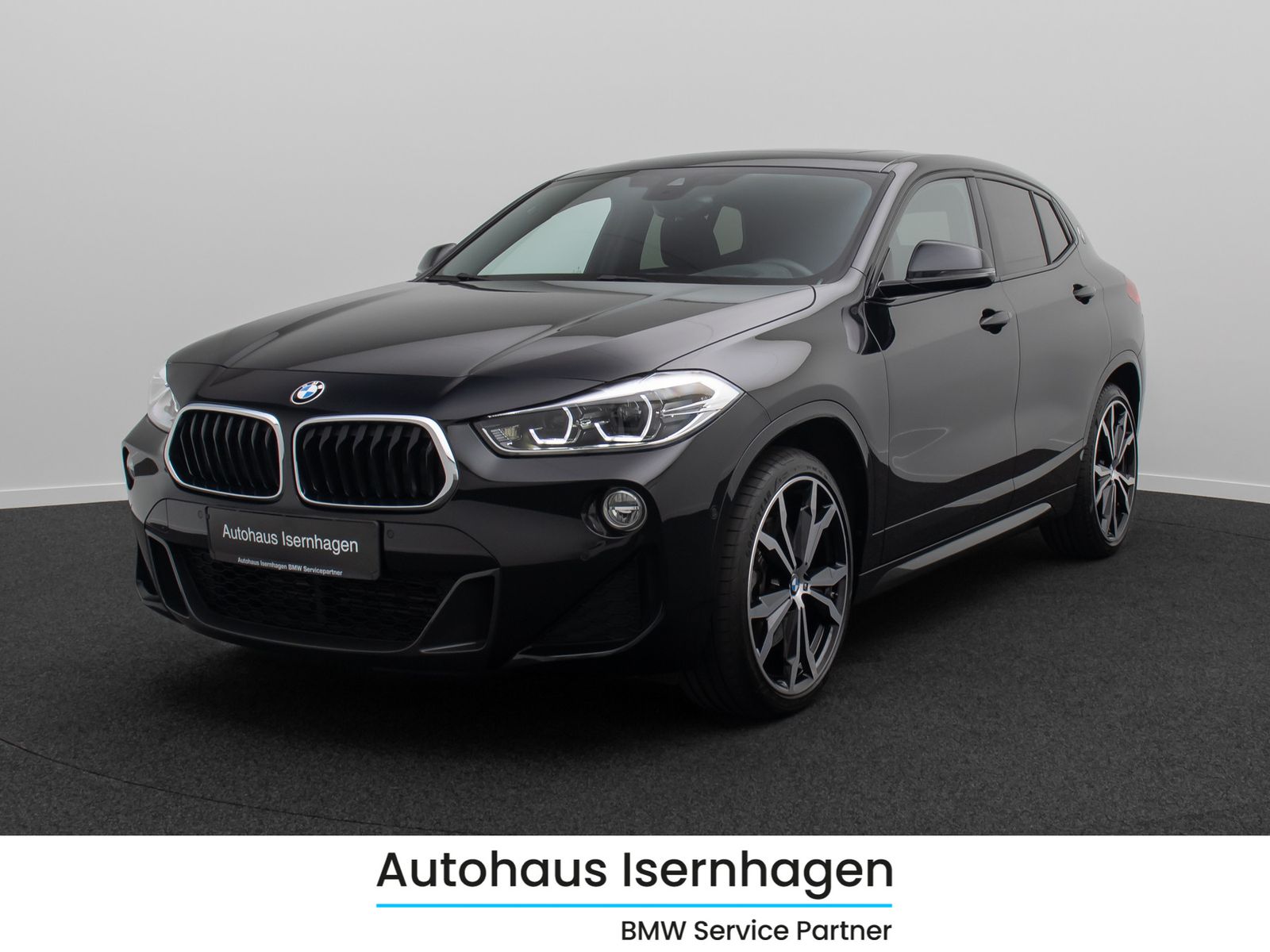 Fahrzeugabbildung BMW X2 sD20i M Sport Kamera HUD Panorama Alarm 20"