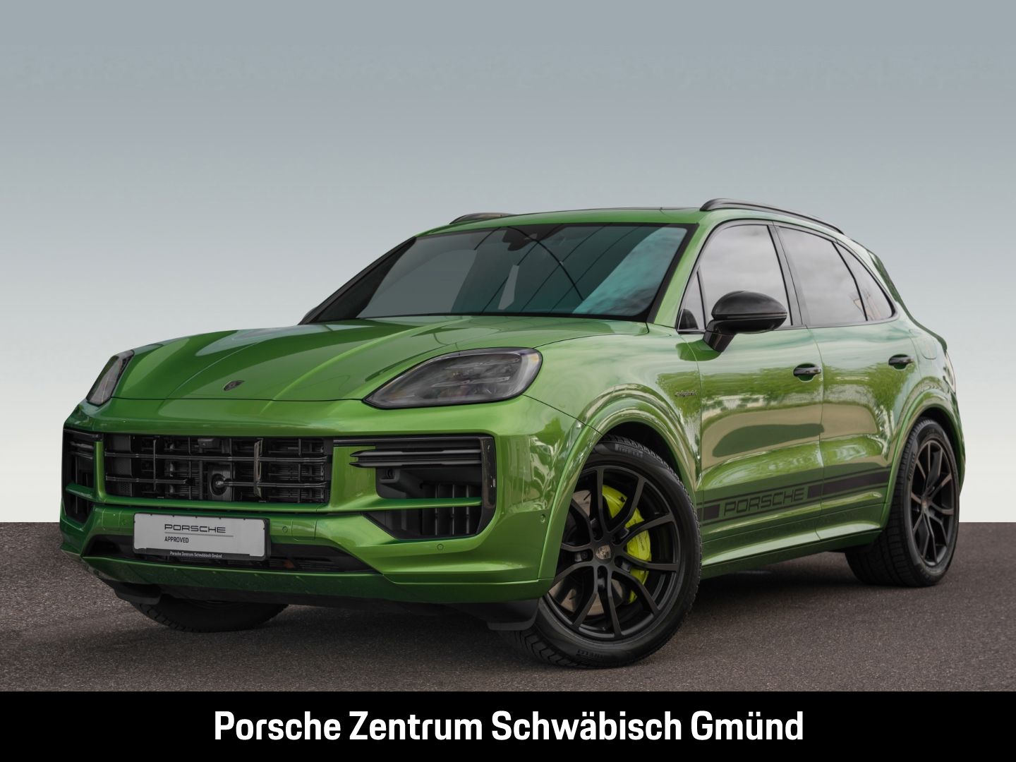 Porsche Cayenne Turbo E-Hybrid Burmester Nachtsicht PDCC