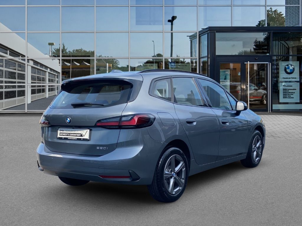 BMW 220 Active Tourer i AHK Sitzhg. DAB Parkassist foto 3