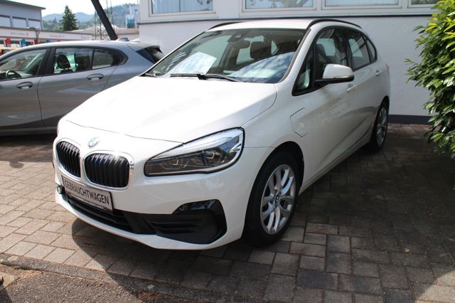 BMW 225xe Active Tour/Autom/Navi/LED/Klim/Kamara/PDC