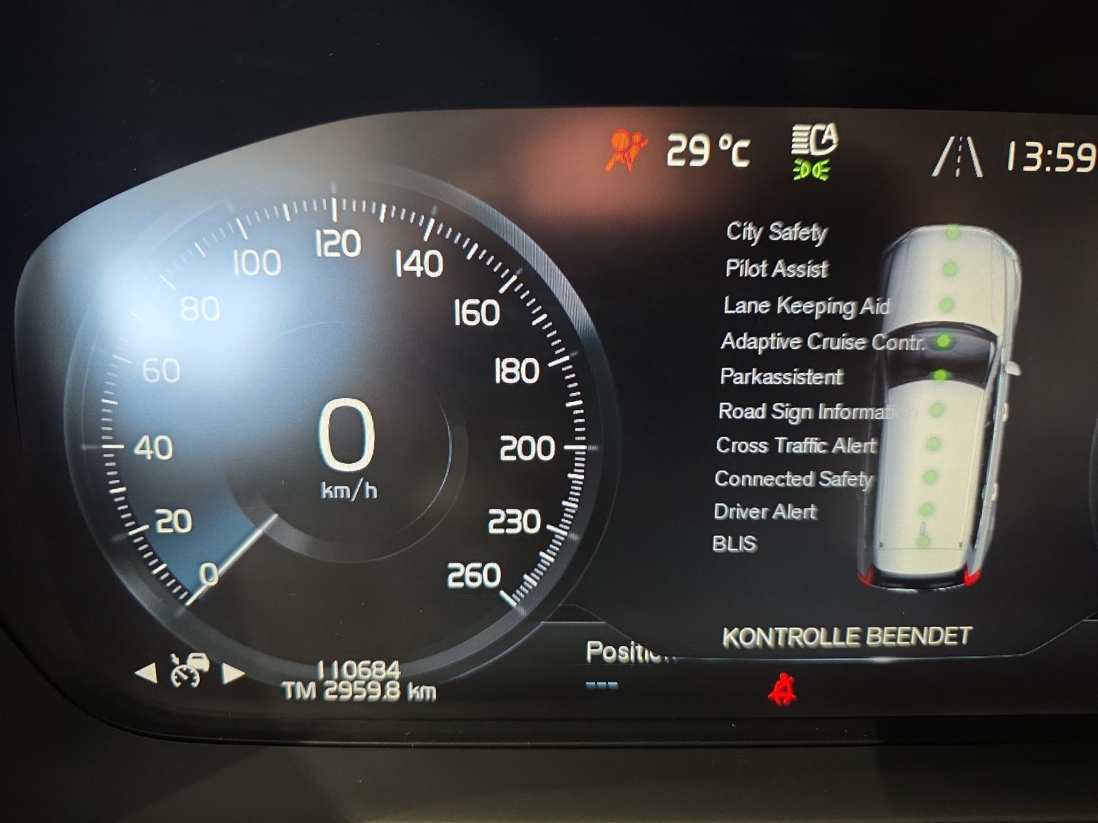 Volvo XC90 B5 (D) Momentum Pro AWD ACC BLIS Kamera LED