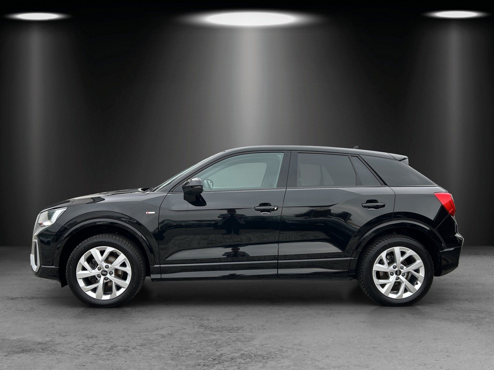 Fahrzeugabbildung Audi Q2 35 1.5 TFSI S-tronic S-line/MMI-Navi/LED/APS+