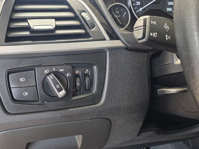 BMW 320 — Foto 14
