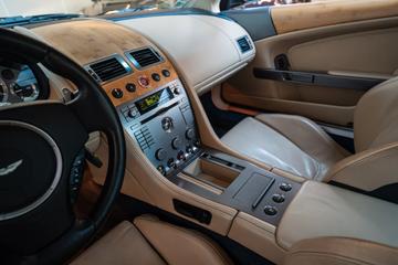 2004 Aston Martin DB9 缩略图 36