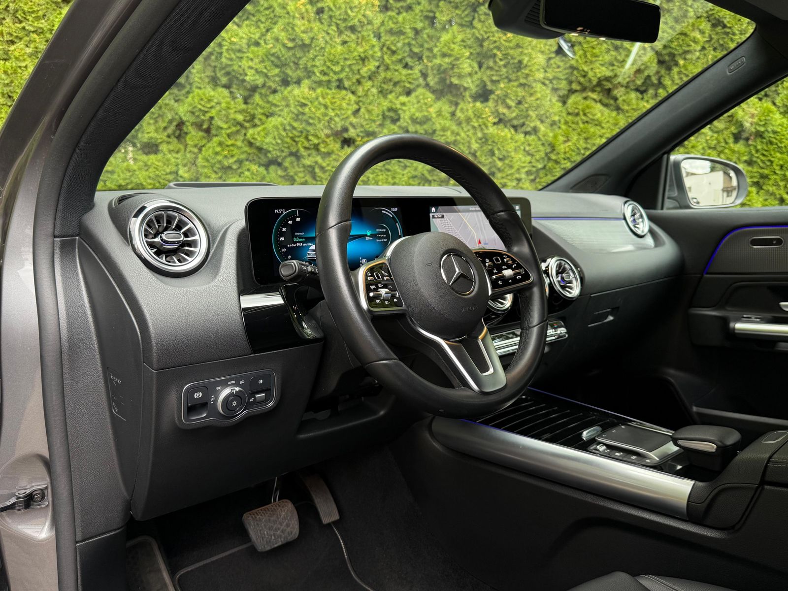 Mercedes-Benz EQA 350 4M Progressive LED+MBUX+KAM+AHK+HuD+DIST foto 13