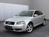 Audi A3 2.0 TDI Automatik *TÜV+SERVICE NEU*PDC*TMP*ZV - Audi A3 aus 2005 mit Diesel-Antrieb: 2.0