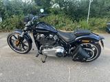 Harley-Davidson Breakout Softtail - HARLEY-DAVIDSON SOFTTAIL