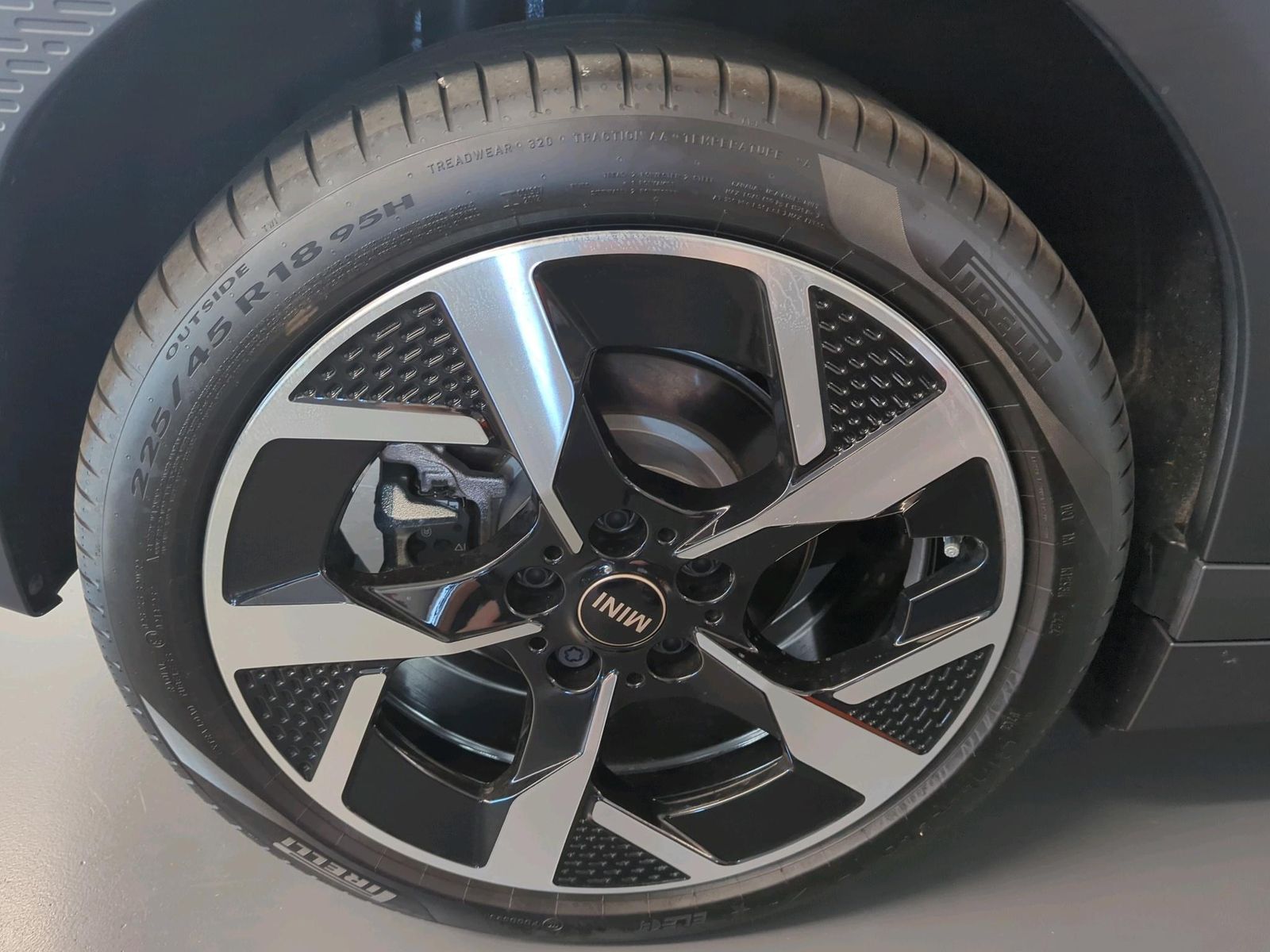 MINI John Cooper Works - Bild 16