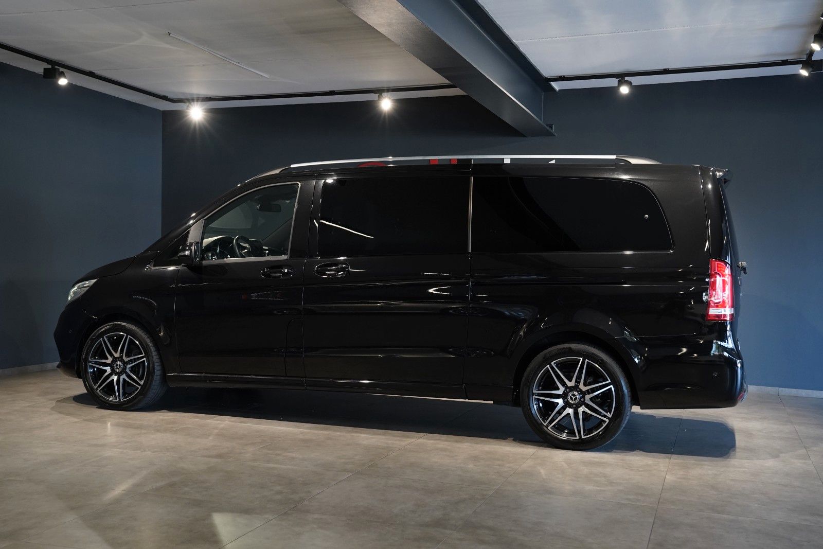 Mercedes-Benz V 250d EDITION AMG Extralang Navi-LED-RFK-AHK foto 8