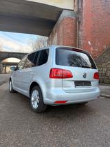 Volkswagen Touran Style - Volkswagen Touran Style mit Benzin-Antrieb