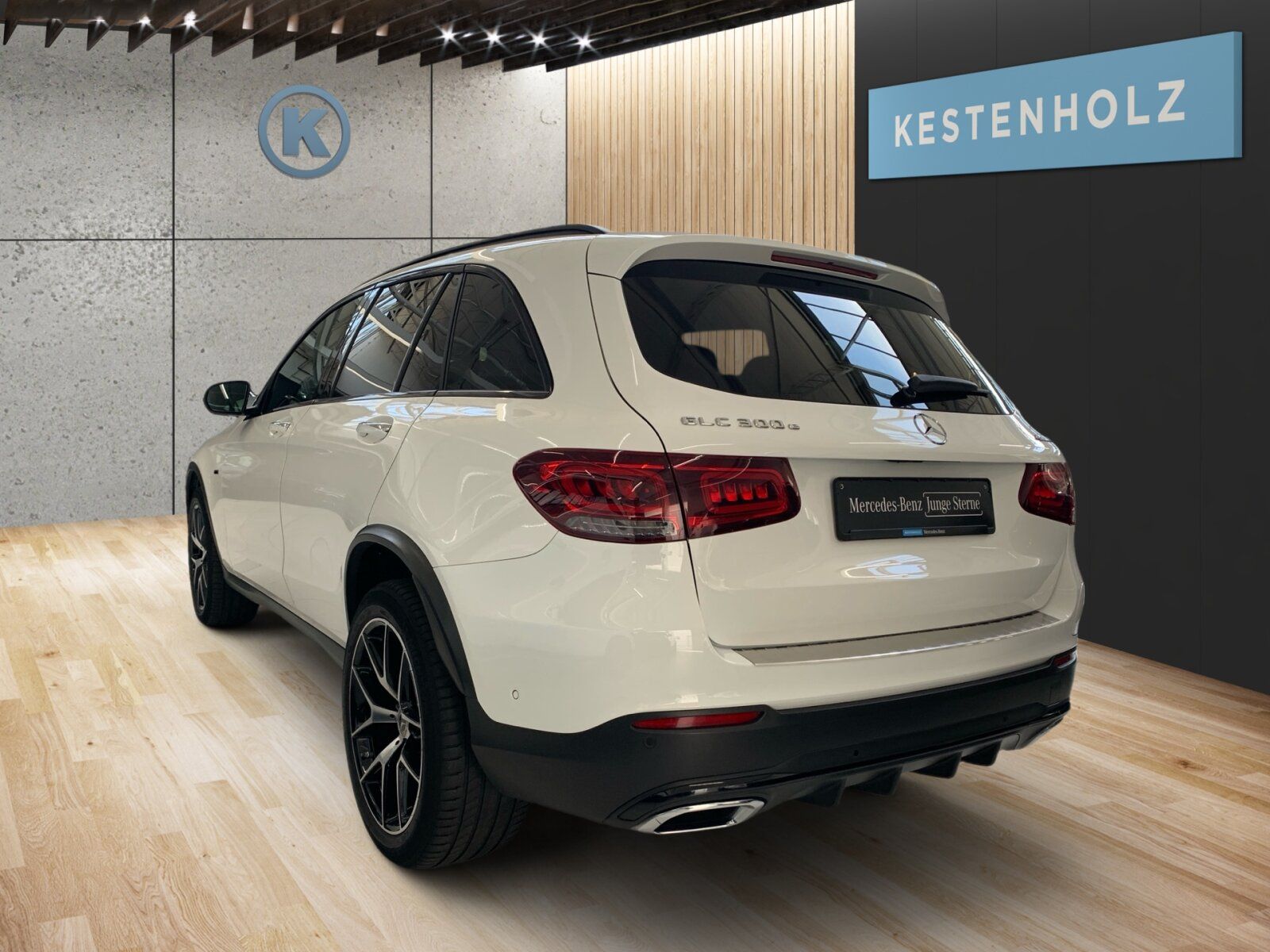 Mercedes-Benz GLC 300 e 4M AMG SITZKL MEMO HUD PANO 360°DISTR foto 4
