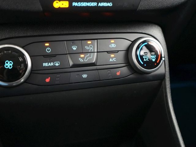 Fiesta TITANIUM TDCi+SITZHEIZUNG+PARKPILOT HI+SP