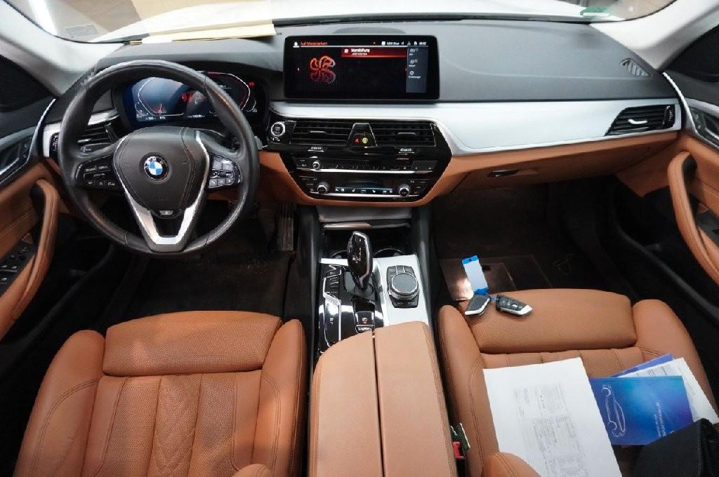BMW 520 d Leder Navi 8xAlu Garantie Live-Cockpit DAB