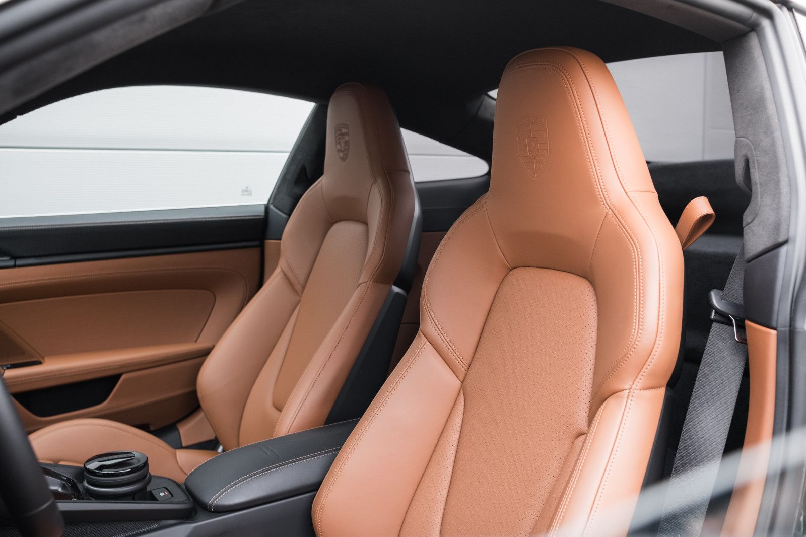 Fahrzeugabbildung Porsche 992GT3 Touring -PTS-Lift-Sonderleder-LED Matrix