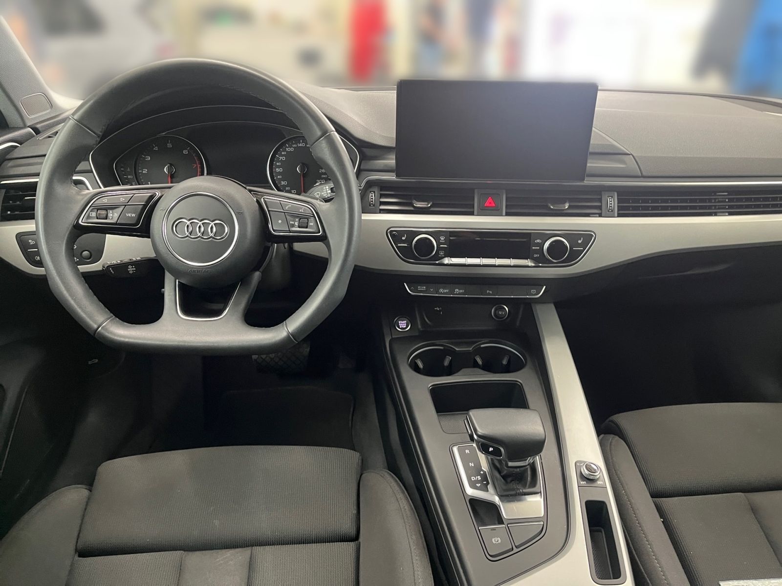 Audi A4 - Bild 11
