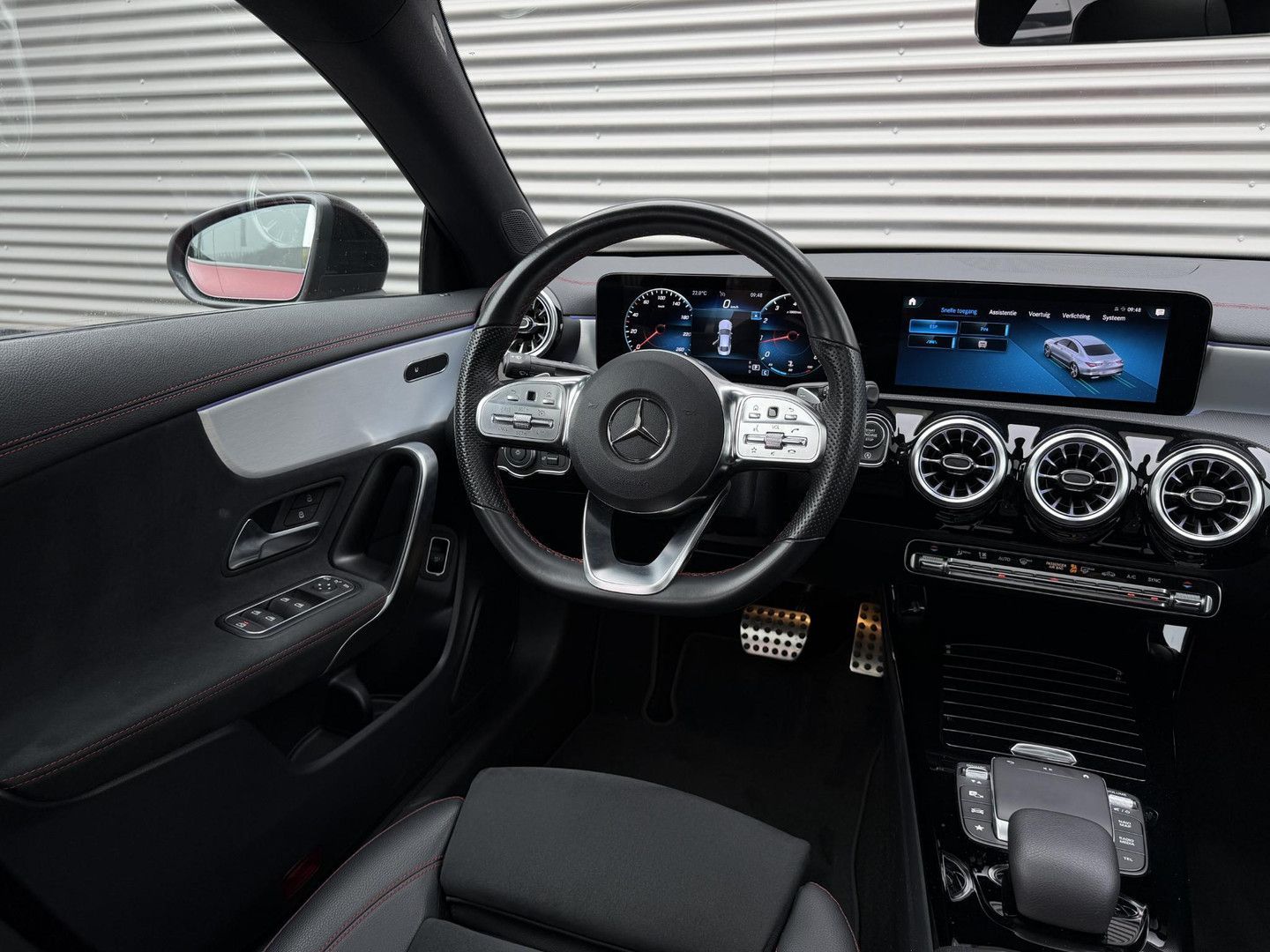 Mercedes-Benz CLA 180 AMG |Pano|Trekhaak|Camera| imagem 2