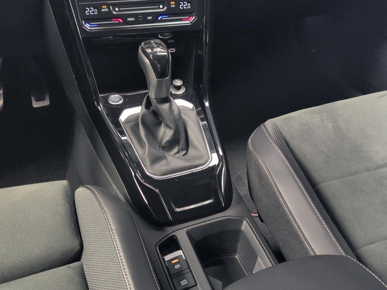 T-Roc R-Line 1.5 TSI DSG Klima Navi