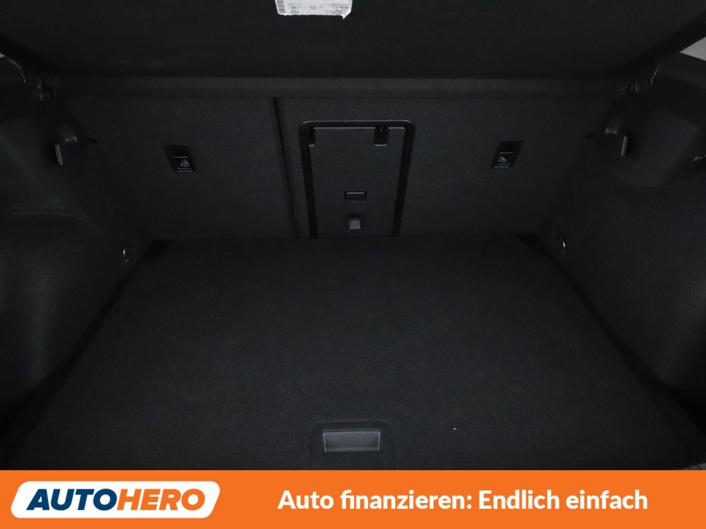 Volkswagen Golf VIII 1.5 TSI Goal*LED*ACC*PDC*SHZ*KLIMA*