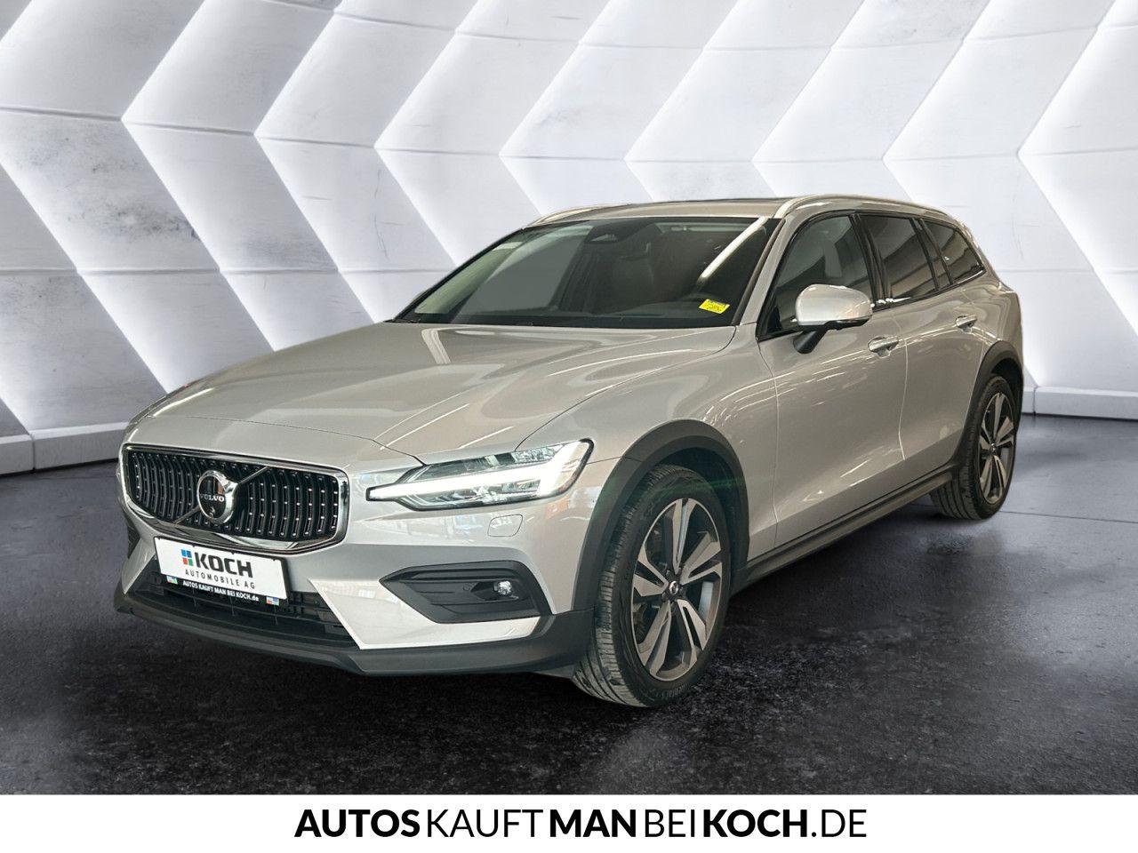 Volvo V60 CC B5B AWD Ultimate High-End Ausstattung LED